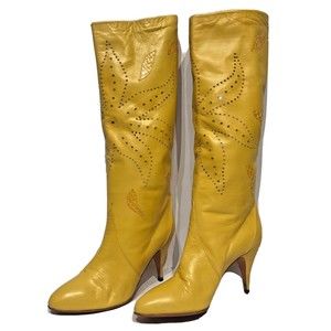 Vintage Womens Size 37 Mustard Leather Boots 17" High Caporicci by Marmolada